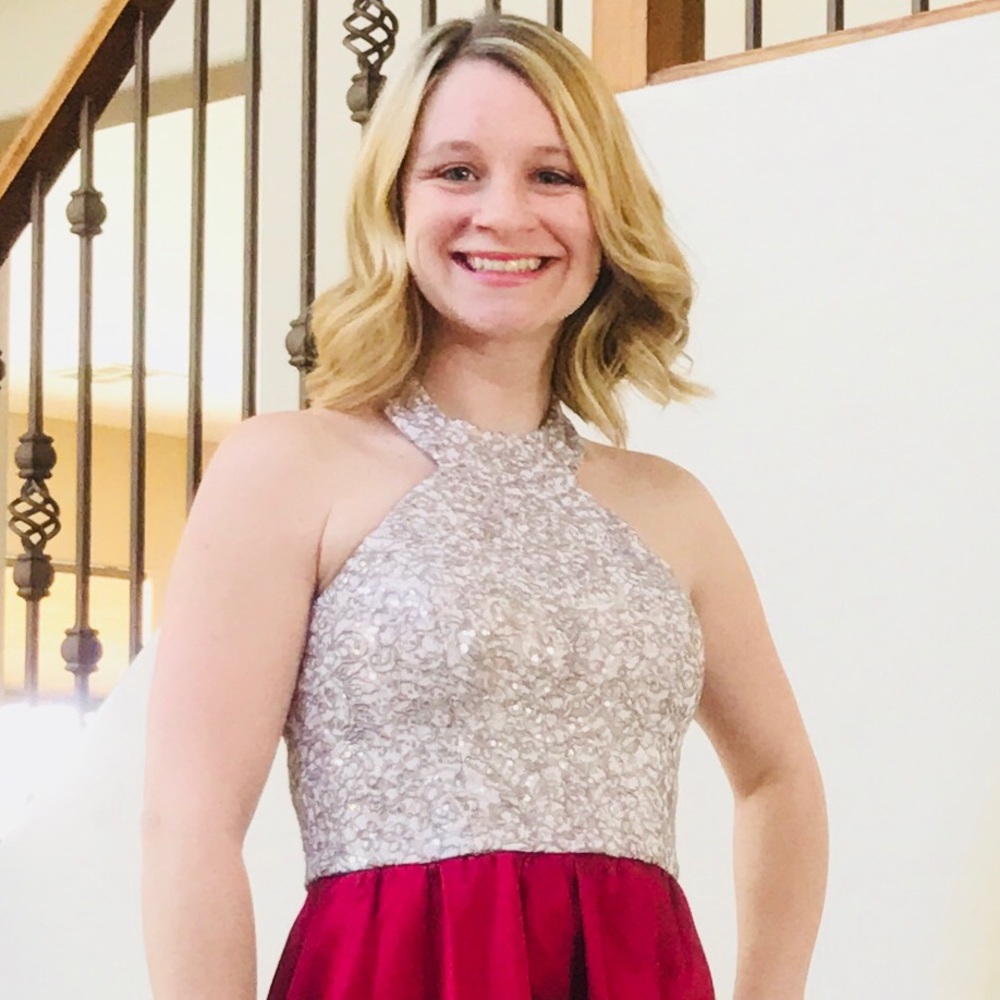 Meet your Posher, Stephanie